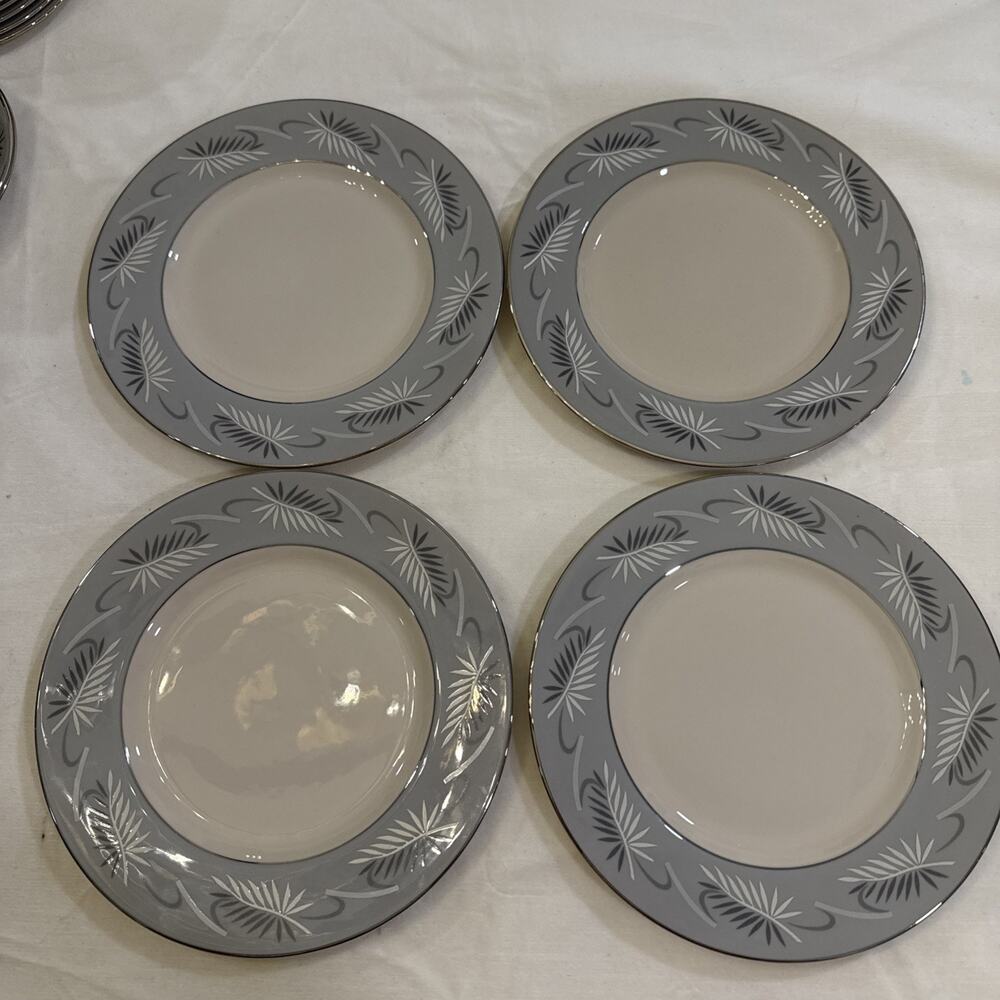 Flintridge China California Continental Gray W/Feathers 8.25 Salad Plates 4 Ct